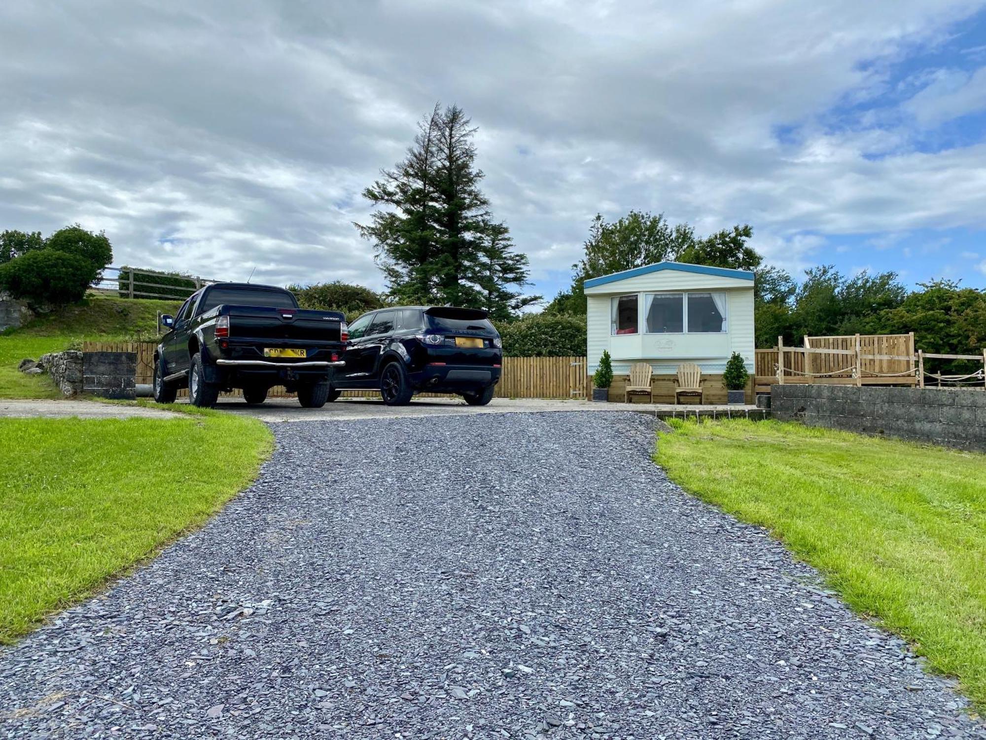 Villa Snowdon Bay - North Wales - Stunning Llyn Peninsula Mountain & Ocean Views - Wilde Retreats Pwllheli Esterno foto